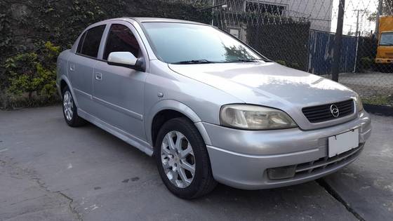 CHEVROLET ASTRA 1.8 MPFI MILLENIUM II SEDAN 8V GASOLINA 4P MANUAL